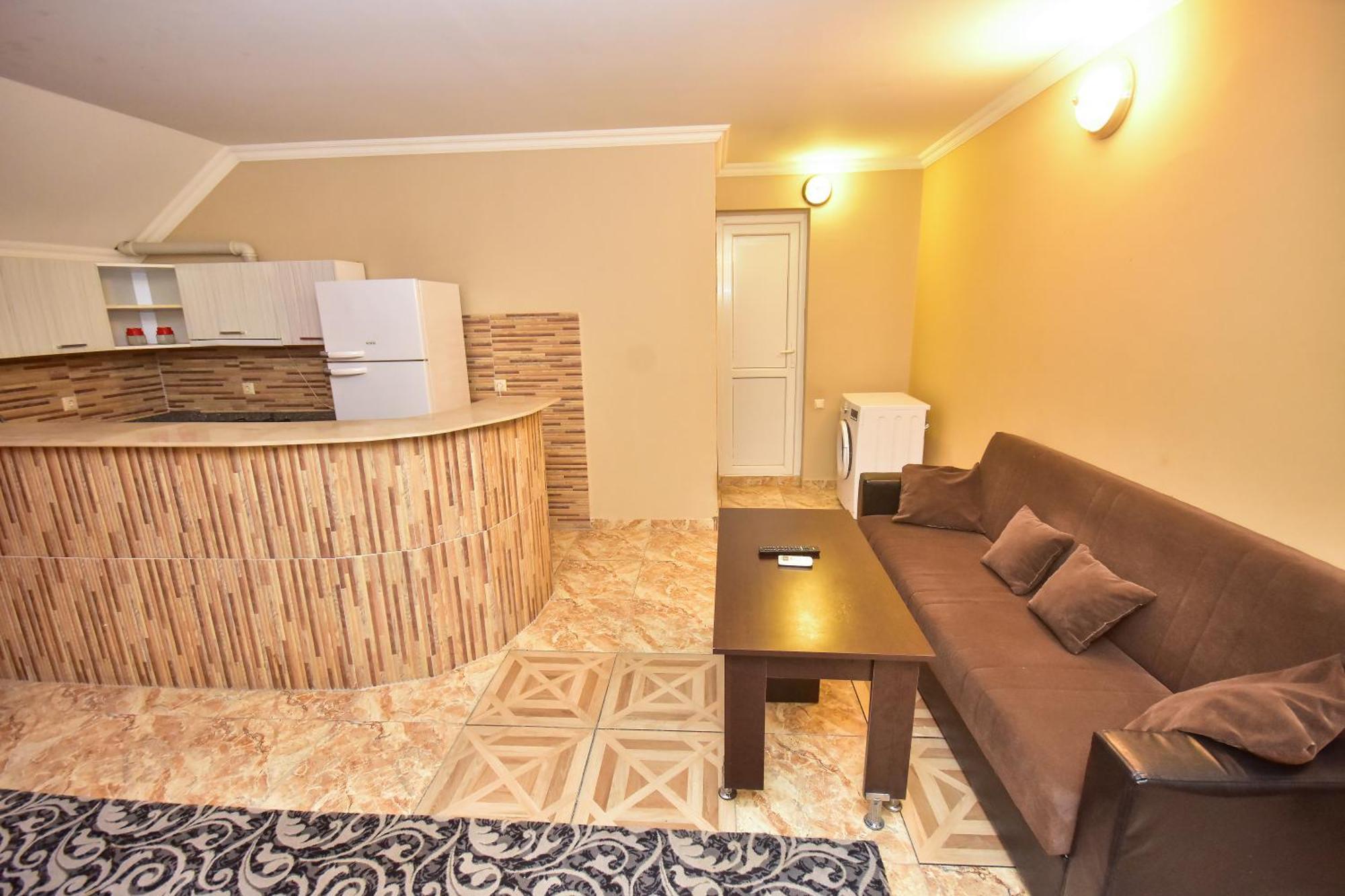 Family Apartments In Batumi Kültér fotó